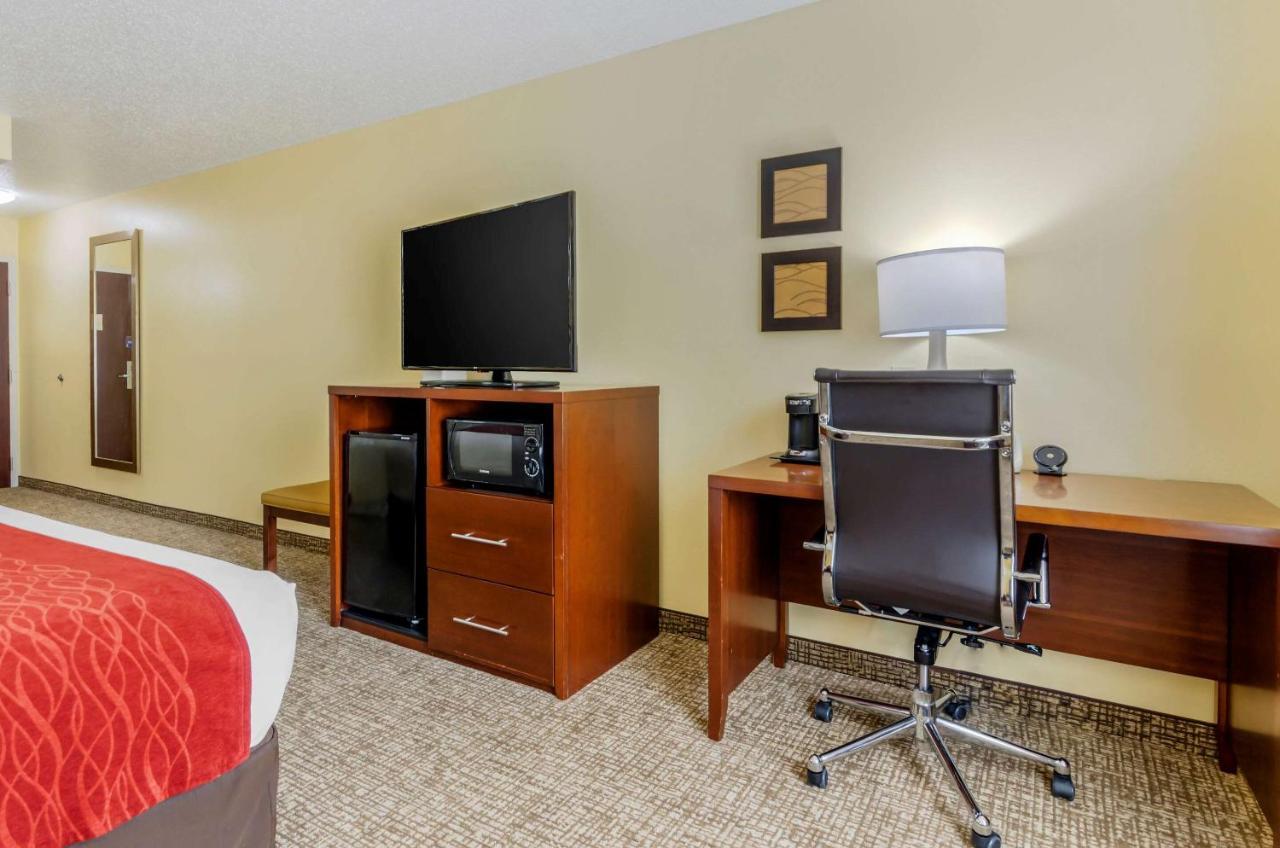 Comfort Inn & Suites Hillsville I-77 Esterno foto