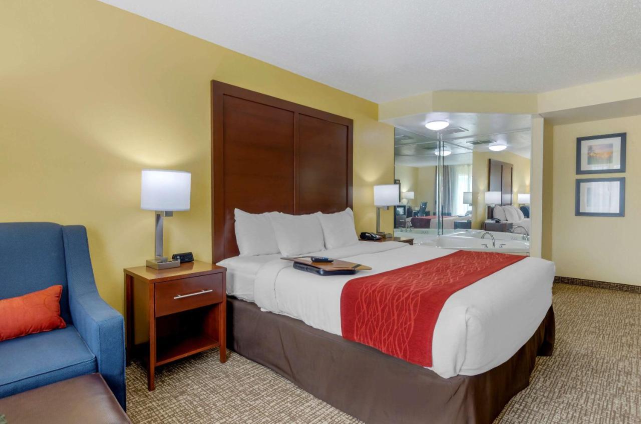 Comfort Inn & Suites Hillsville I-77 Esterno foto