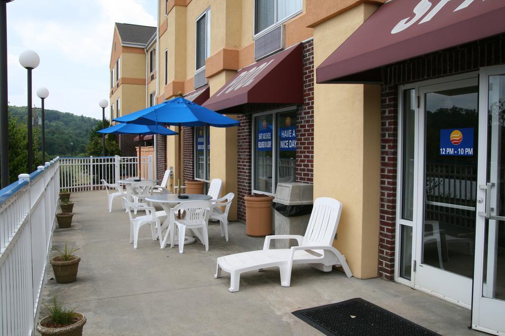 Comfort Inn & Suites Hillsville I-77 Esterno foto