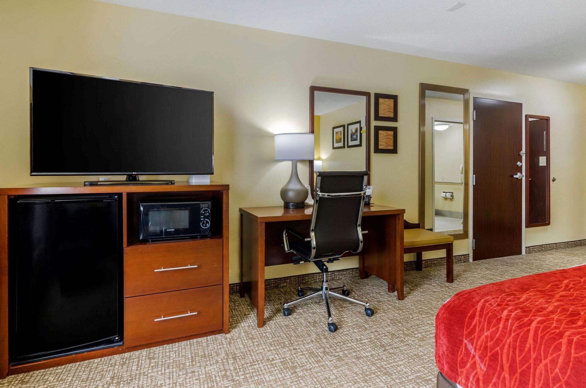 Comfort Inn & Suites Hillsville I-77 Esterno foto